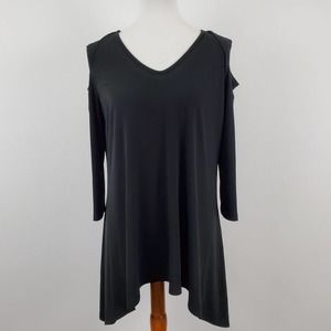 Clara Sun Woo Cold Shoulder Top Size Large Black Sharkbite Hem 3/4 Sleeves USA